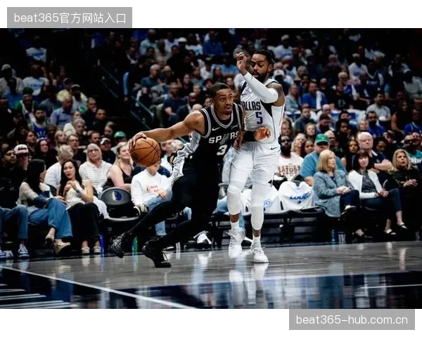 NBA马刺文班亚马干拔三分直落网底